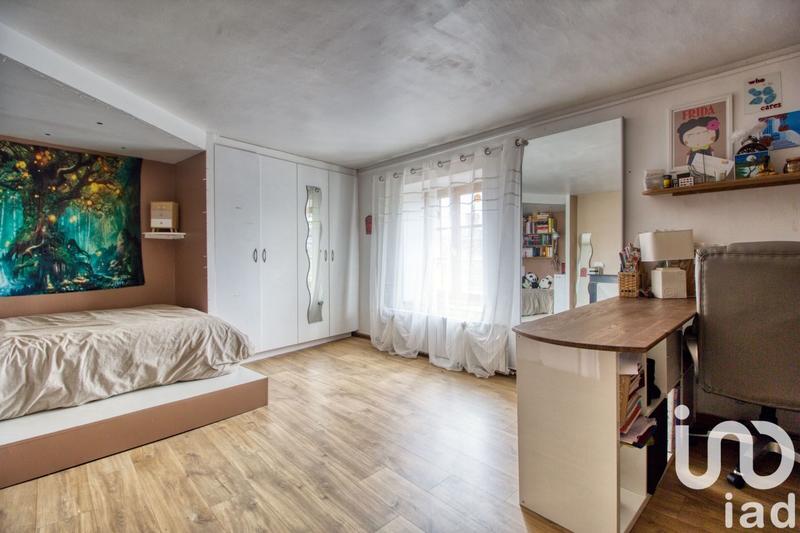 Maison - 122 m² - 6 pièces