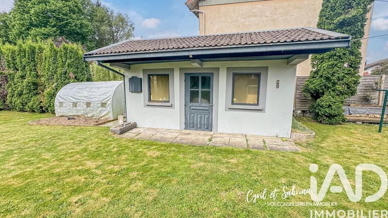 Maison - 253 m² - 10 pièces