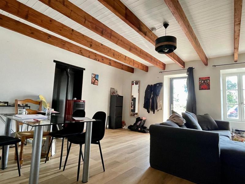 Maison - 194 m² - 8 pièces