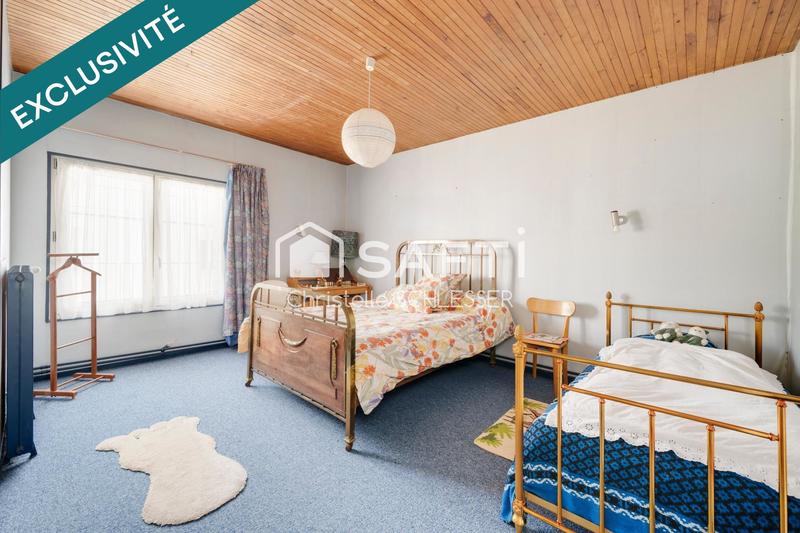 Maison - 343 m² - 9 pièces