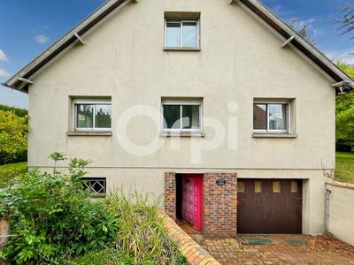 Maison - 140 m² - 5 pièces