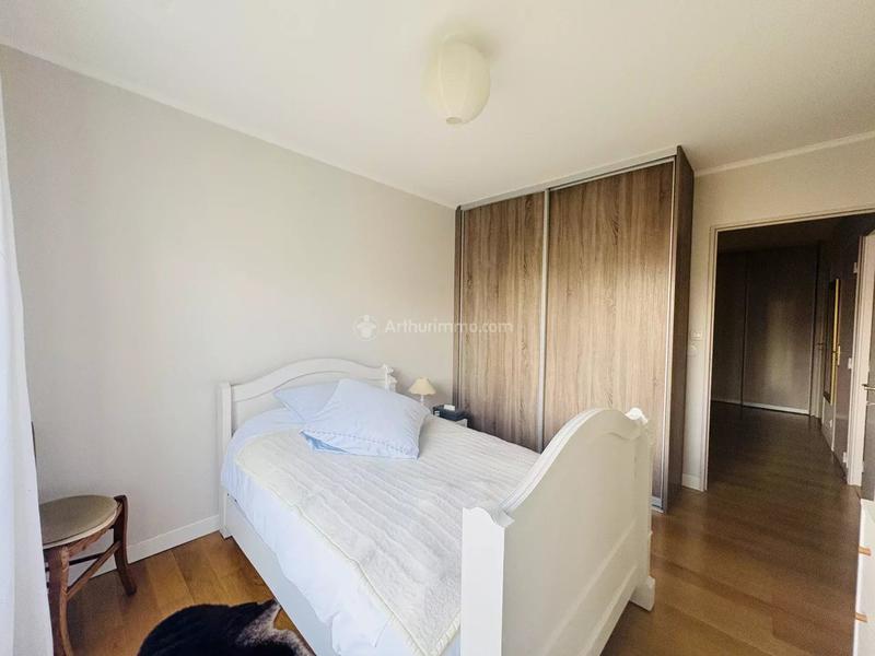 Appartement - 85 m² - 4 pièces