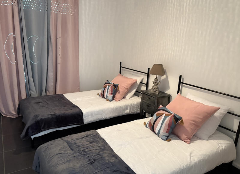 Villa - 185 m² - 6 pièces