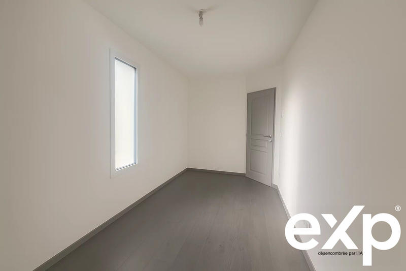 Maison - 137 m² - 7 pièces