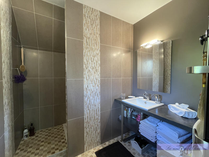 Maison - 162 m² - 6 pièces