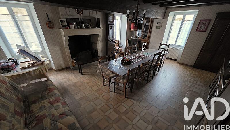Maison - 175 m² - 8 pièces
