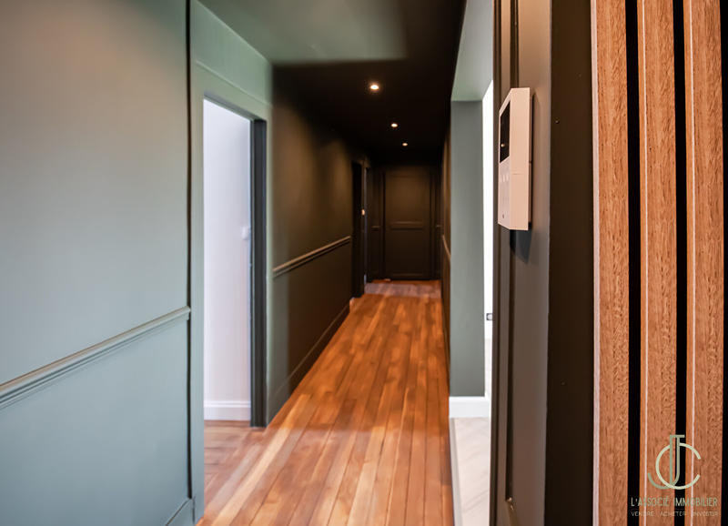 Appartement - 150 m² - 3 pièces