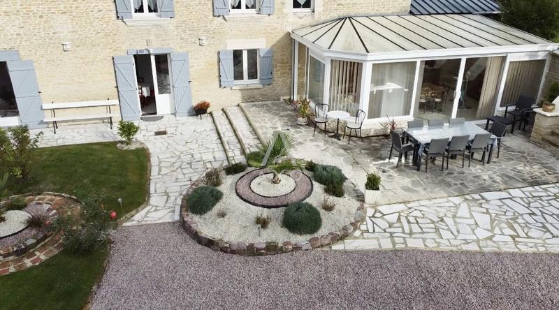 Maison en pierre - 187 m² - 9 pièces