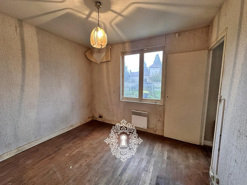 Maison - 85 m² - 5 pièces