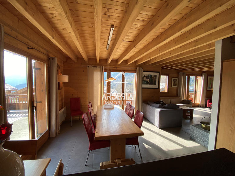 Maison - 129 m² - 8 pièces