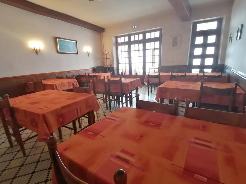 Fonds de commerce - Hôtellerie / Restauration - 234 m²