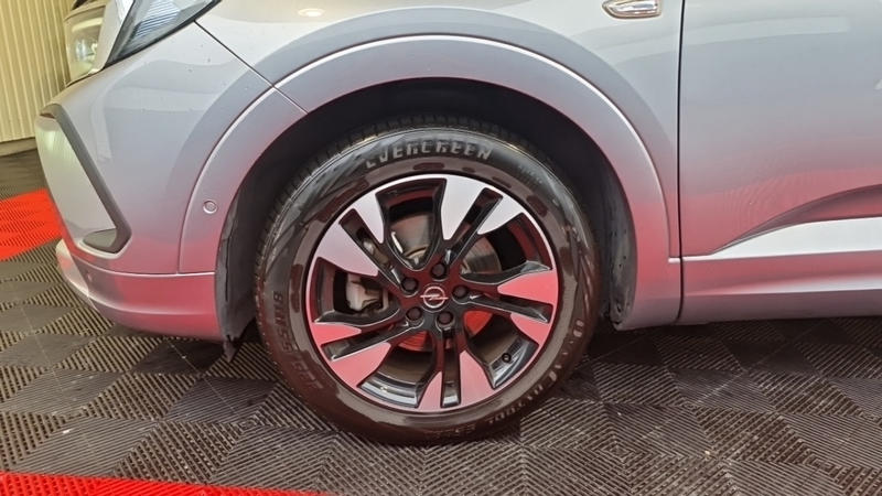 Opel grandland 1.5 Diesel 130 Ch Bva8 Elegance Business