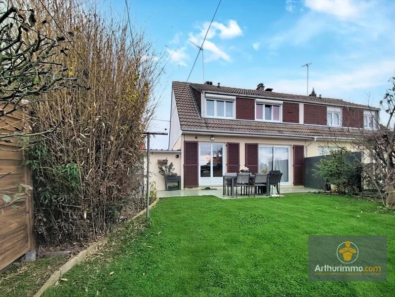 Maison - 84 m² - 4 pièces