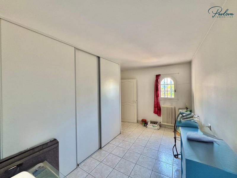 Villa - 230 m² - 7 pièces