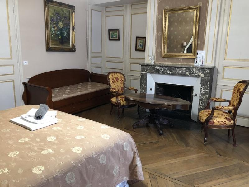 Maison - 400 m² - 17 pièces