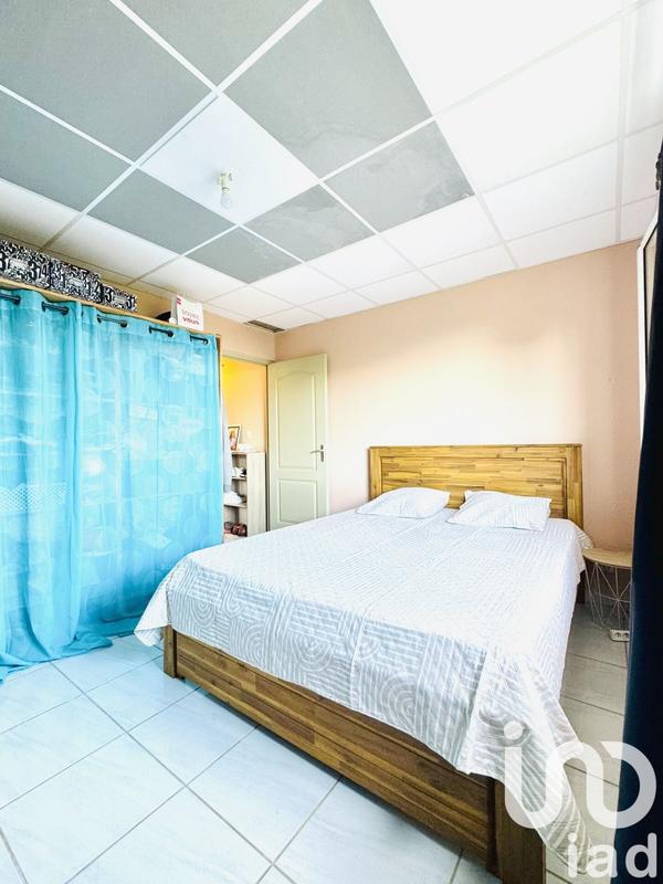 Maison - 102 m² - 4 pièces