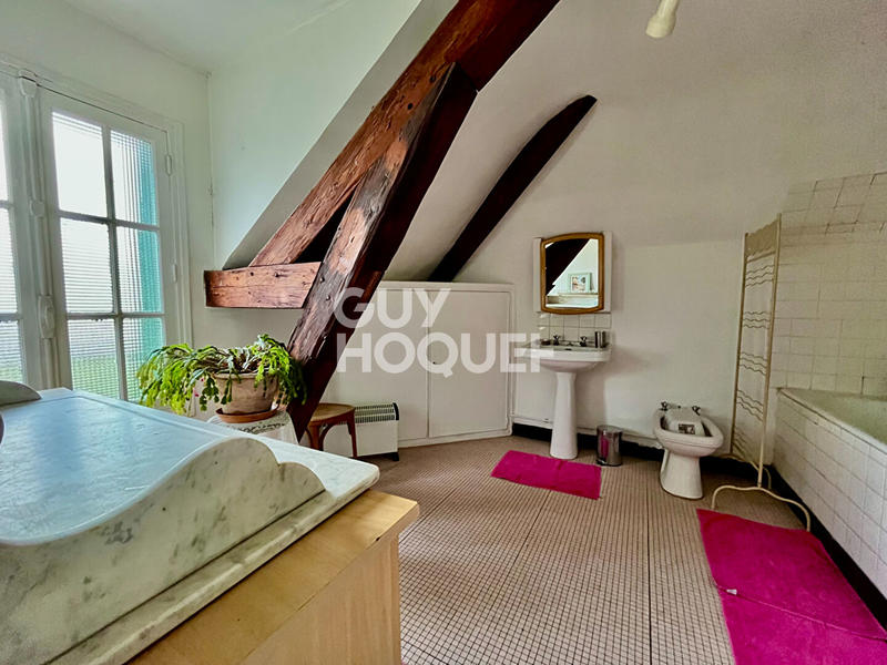 Maison - 147 m² - 7 pièces