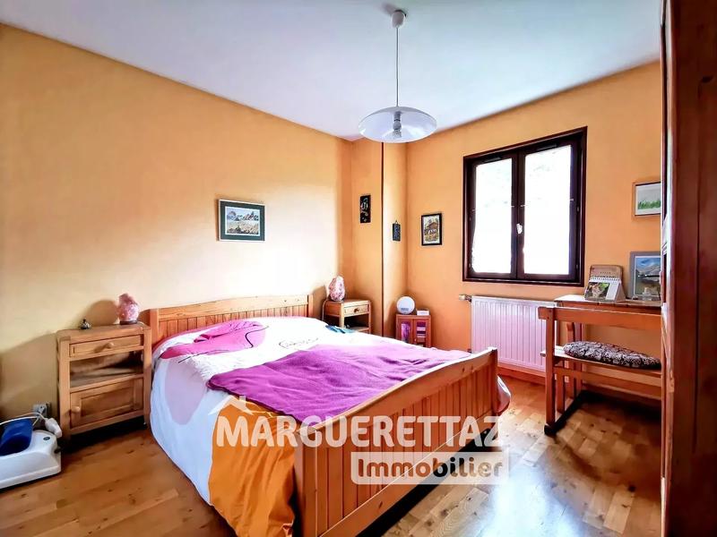 Maison - 102 m² - 5 pièces