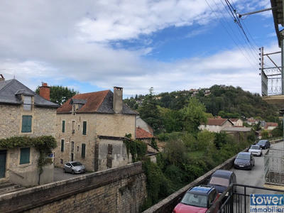 Maison - 136 m² - 6 pièces