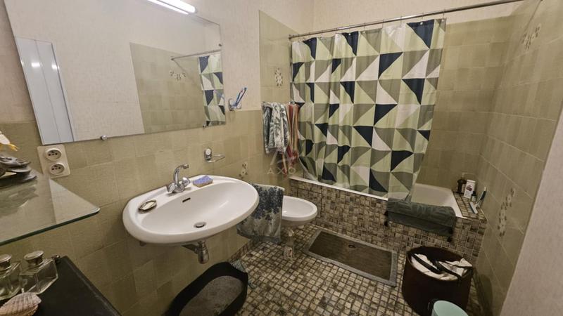 Appartement - 224 m² - 7 pièces