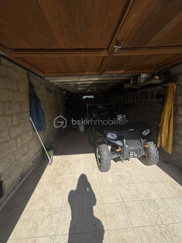 Villa - 190 m² - 6 pièces