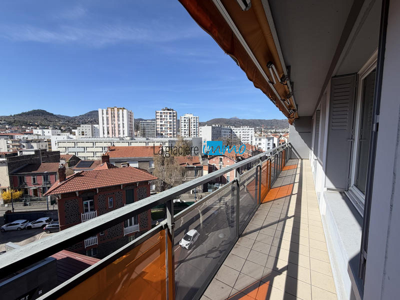 Appartement - 120 m² - 4 pièces