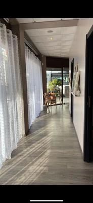 Local commercial - 45 m² - 4 pièces