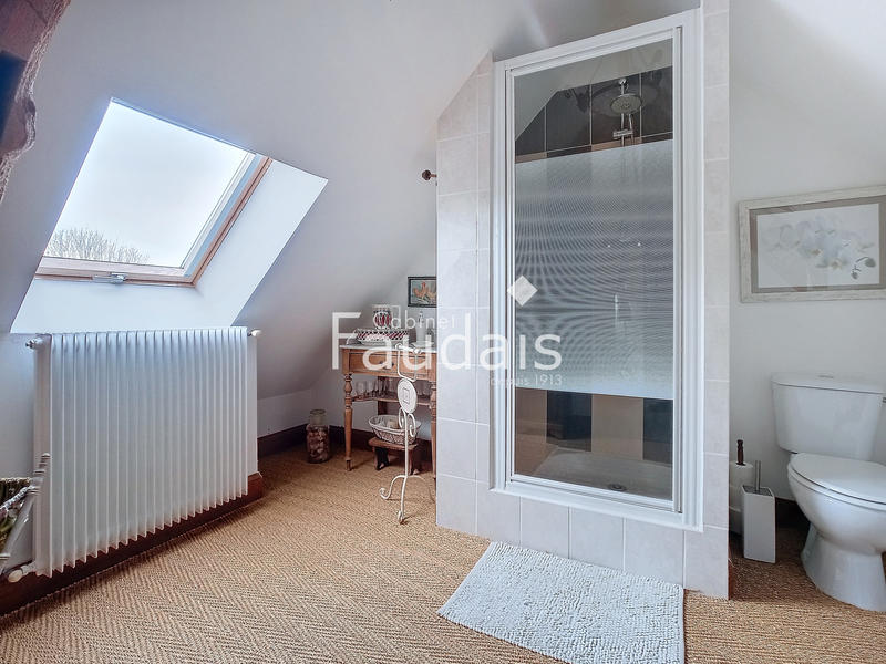 Maison de village - 286 m² - 14 pièces