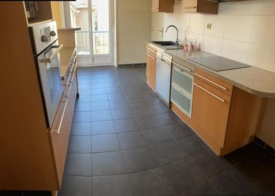 Appartement - 118 m² - 5 pièces