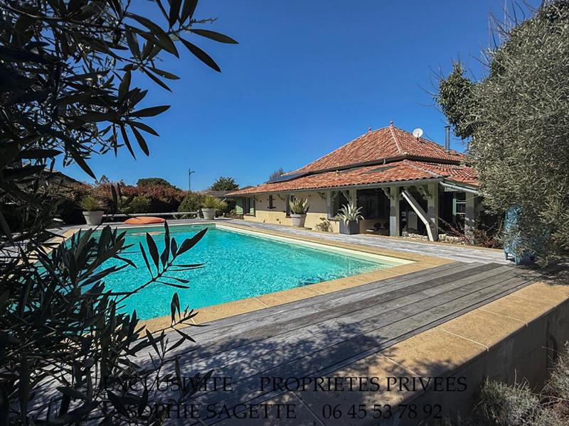 Maison - 158 m² - 6 pièces