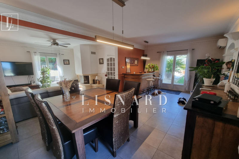 Maison - 105 m² - 4 pièces