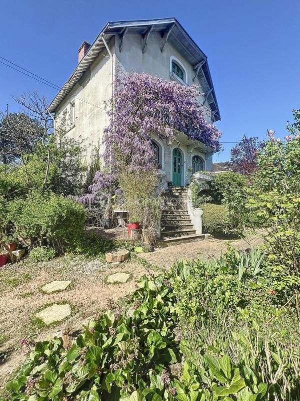 Maison en pierre - 165 m² - 7 pièces