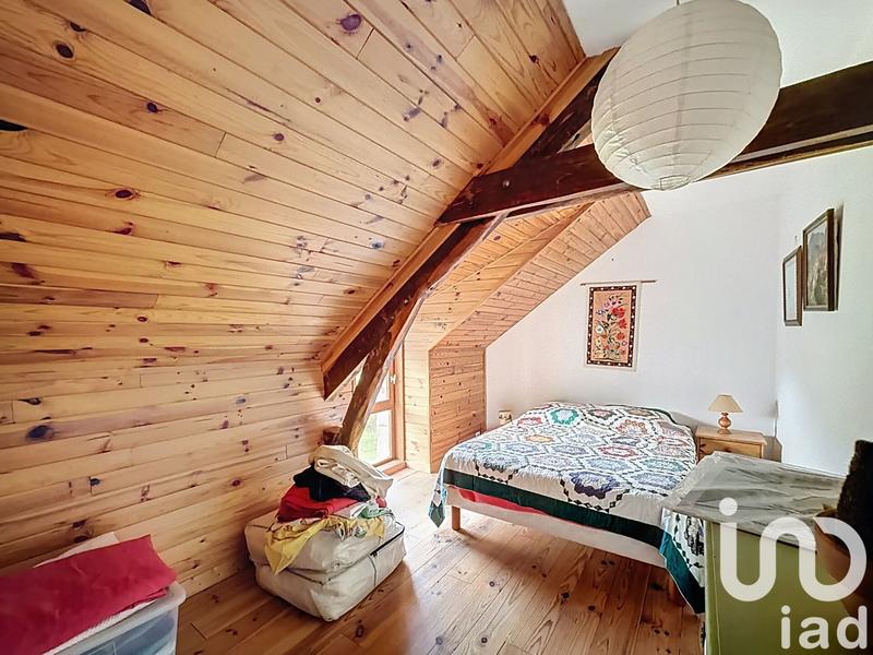 Maison - 205 m² - 7 pièces