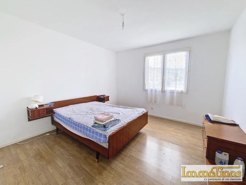 Appartement - 96 m² - 4 pièces