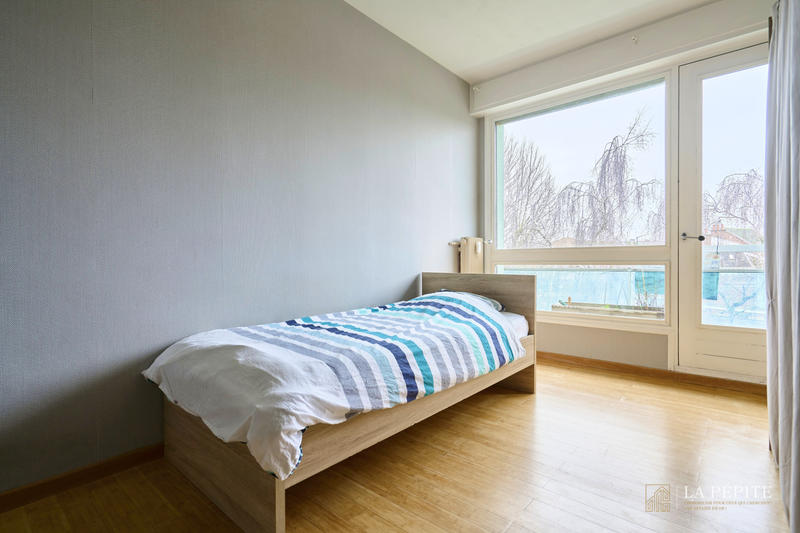 Appartement - 77 m² - 4 pièces