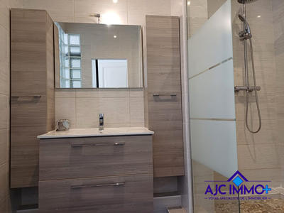 Appartement - 88 m² - 4 pièces