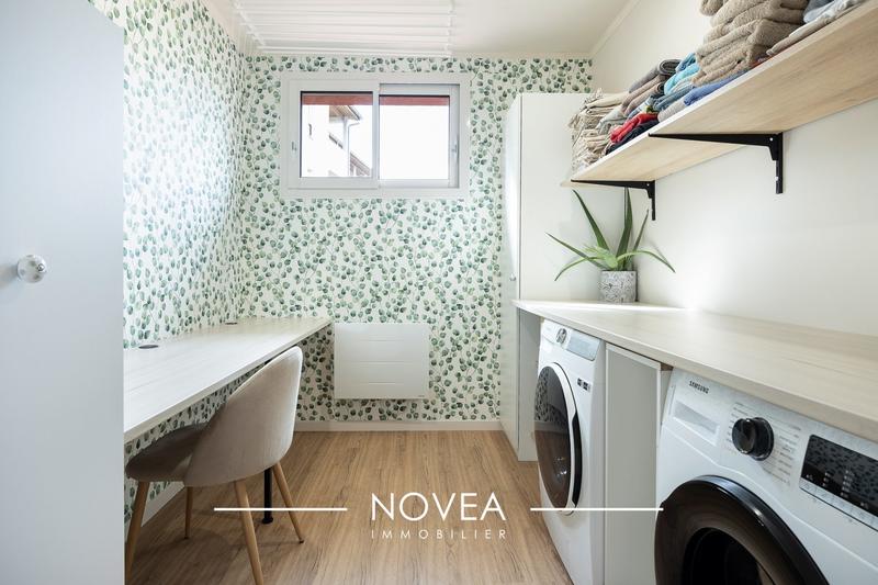 Maison - 122 m² - 4 pièces