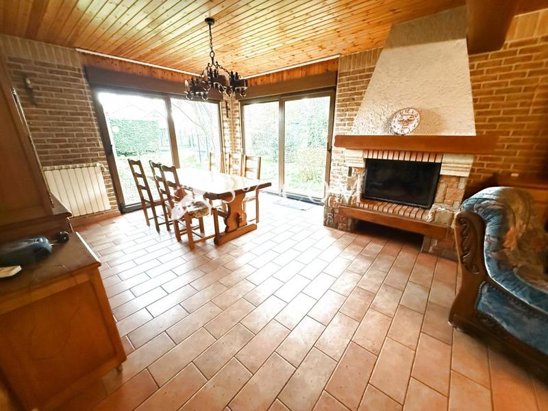 Maison - 95 m² - 4 pièces