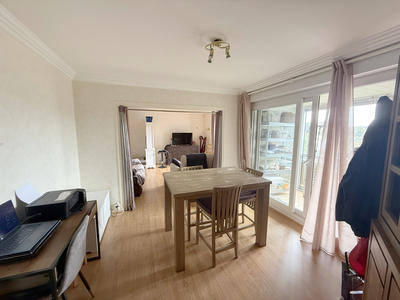 Appartement - 92 m² - 3 pièces