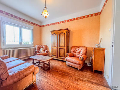 Maison - 97 m² - 5 pièces