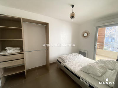 Chambre - 10 m² - 4 pièces