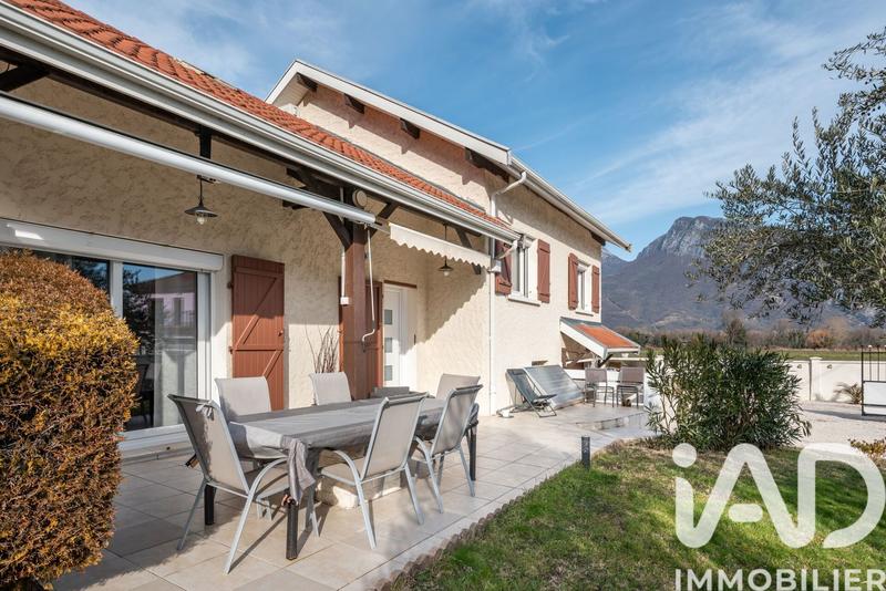 Maison - 113 m² - 5 pièces