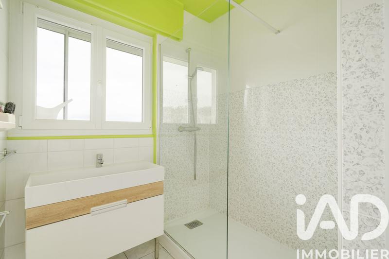 Appartement - 96 m² - 4 pièces