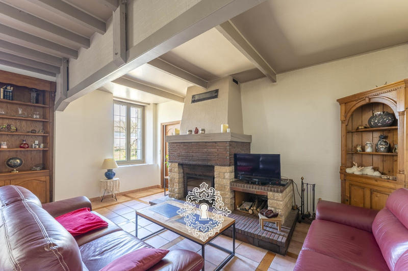 Maison - 205 m² - 5 pièces