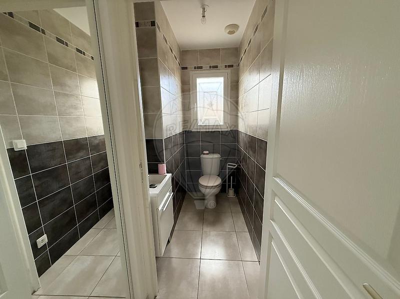 Maison - 101 m² - 5 pièces