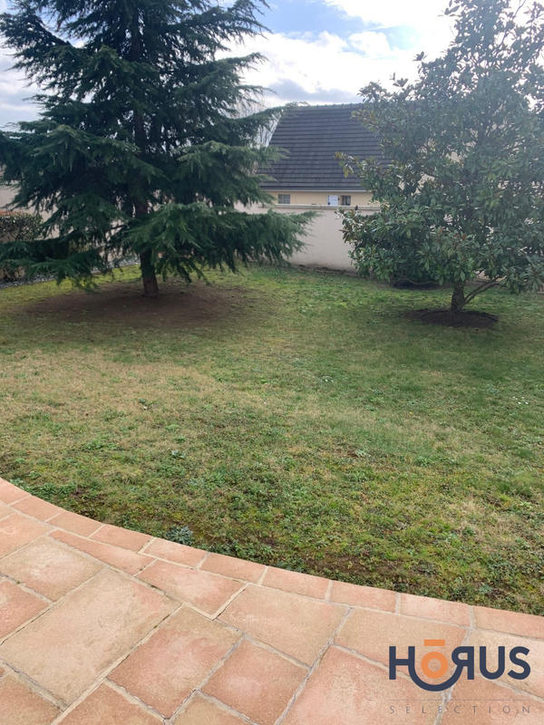 Viager - Maison traditionnelle - 160 m² - 5 pièces