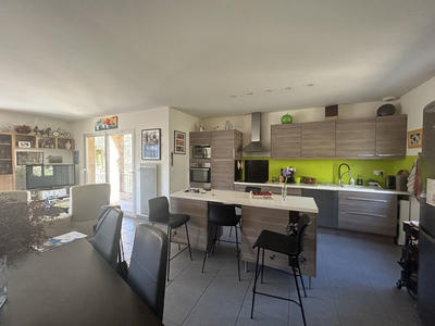 Villa - 121 m² - 5 pièces