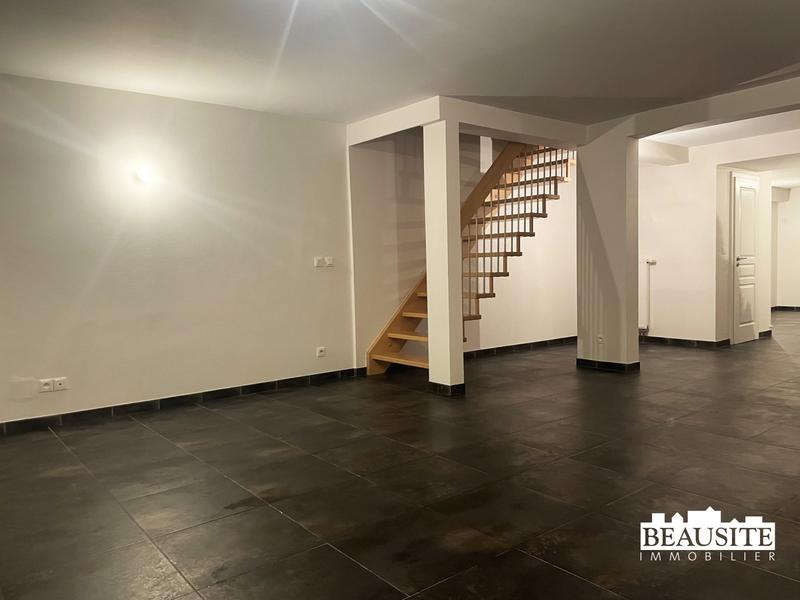 Maison - 138 m² - 6 pièces