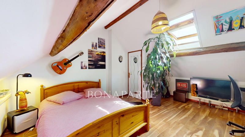 Maison - 147 m² - 6 pièces