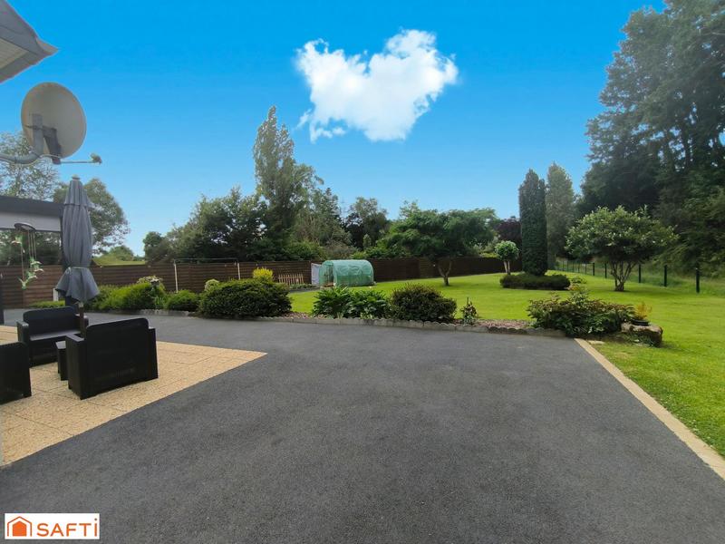 Maison - 127 m² - 8 pièces